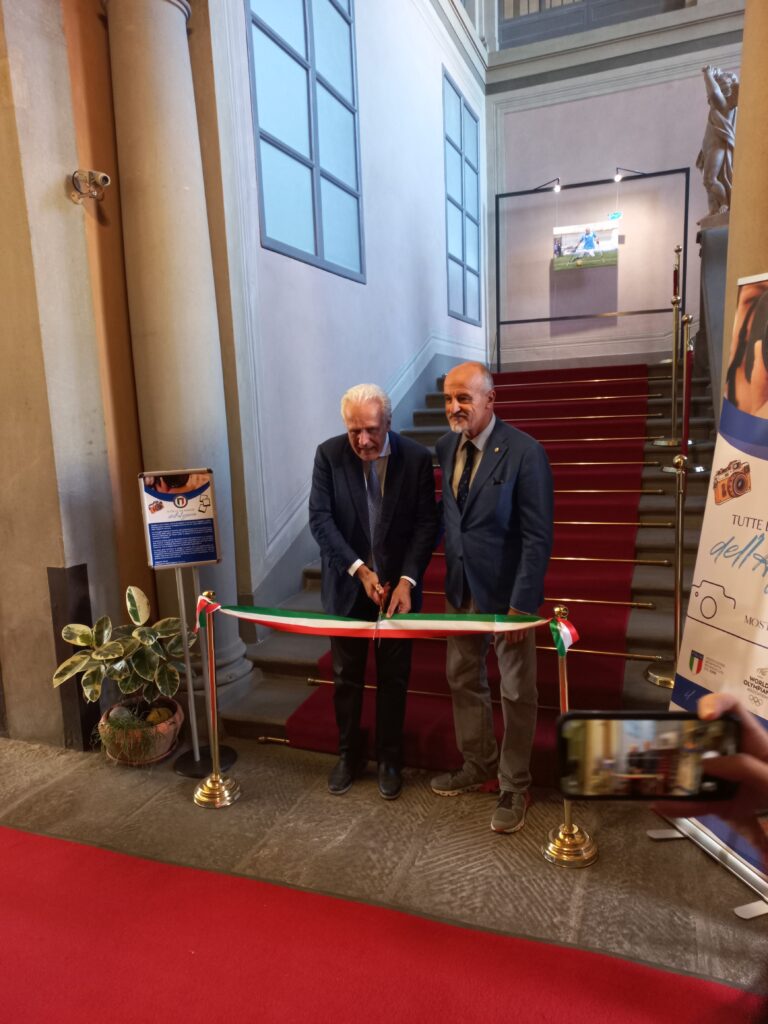 ‘Tutte le sfumature dell’azzurro’, inaugurata oggi pomeriggio la mostra fotografica