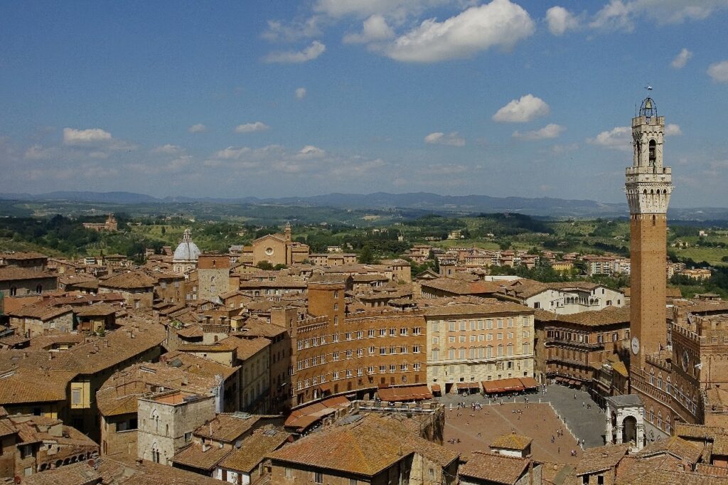 Licenziamenti alla Beko ex Whirlpool: manifestazione a Siena. Giani: “Piano inaccettabile”