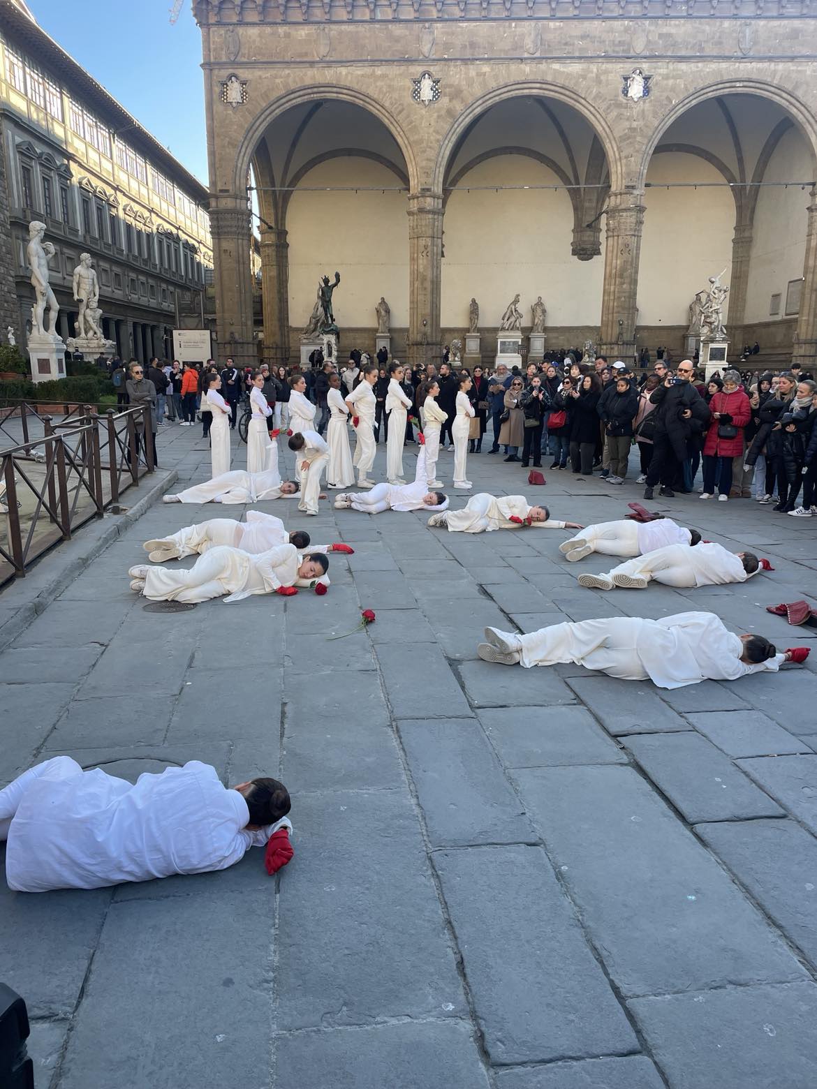 CamMIniAMO Insieme! l’iniziativa di Confesercenti Firenze per la Giornata Internazionale contro la Violenza sulle Donne