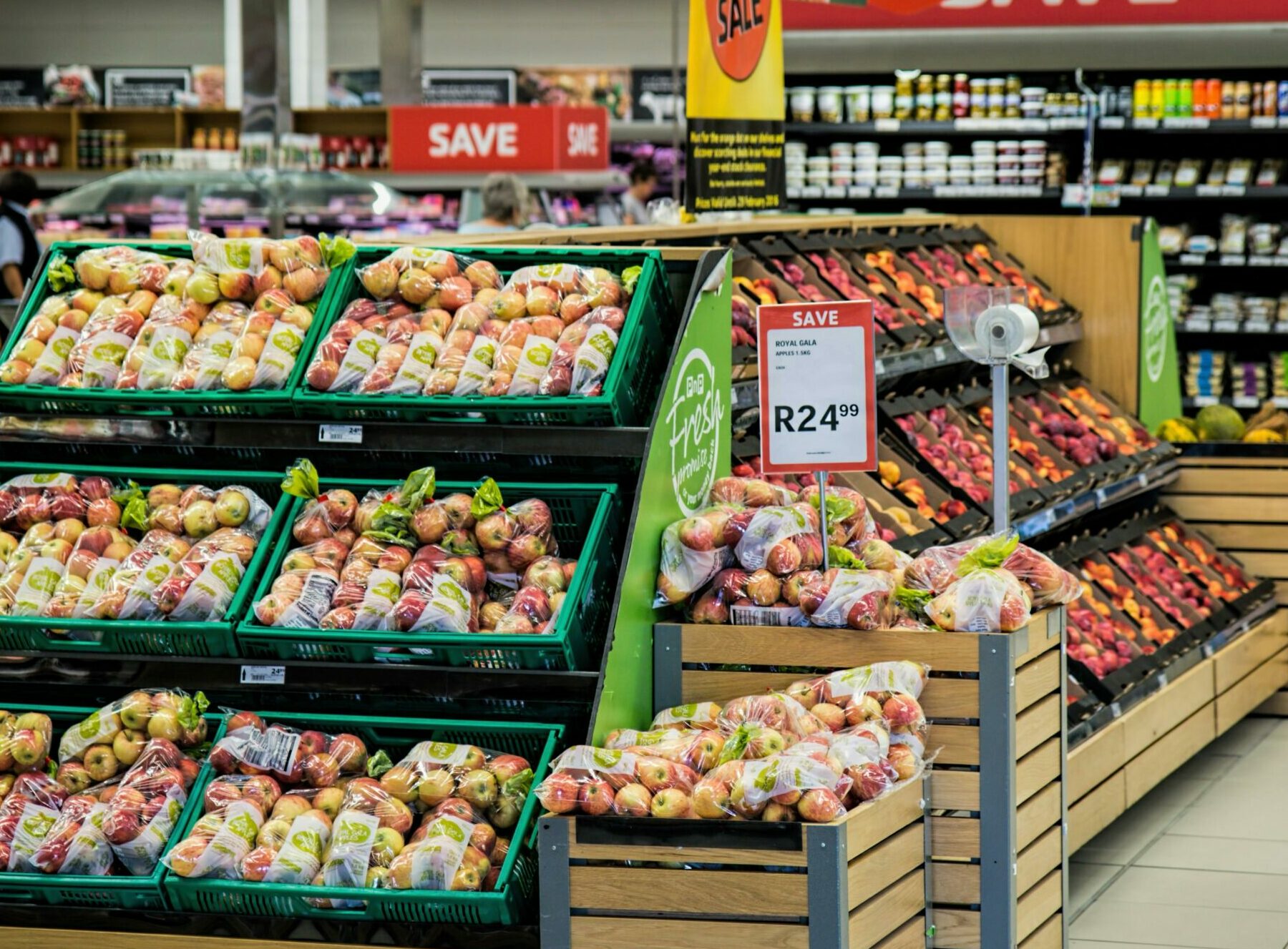 3,8 milioni di Italiani non possono comprare il pane nel paese in cui vivono. Solo uno degli effetti della desertificazione commerciale