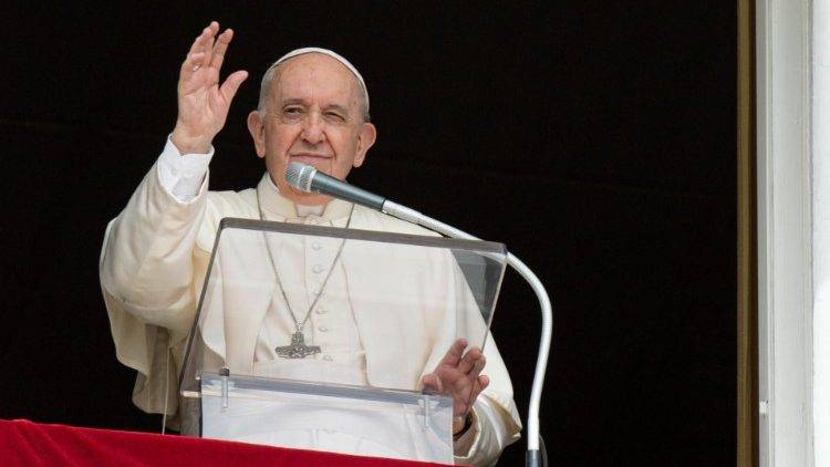 Papa Francesco: appello per i lavoratori della Beko all’Angelus della messa dell’Immacolata