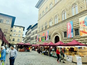 ARTour del Gusto Toscano edizione natalizia torna in Piazza Strozzi a Firenze