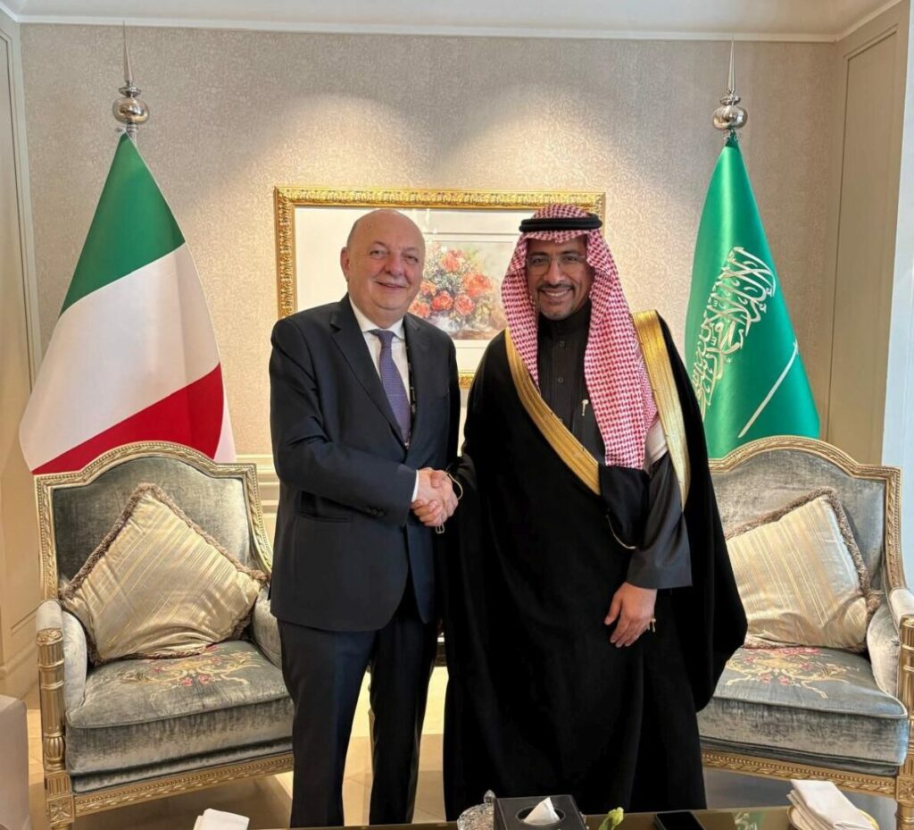 Pichetto incontra ministro saudita, focus sulle materie prime