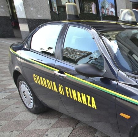 San Marino: indagini su cessione banca, sequestri in Toscana per 6 milioni