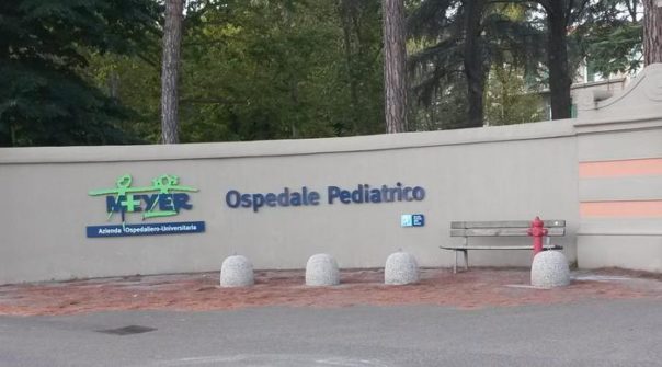 Meningite: ragazzina di Empoli ricoverata al Meyer. Scatta la profilassi per famiglia e compagni di scuola