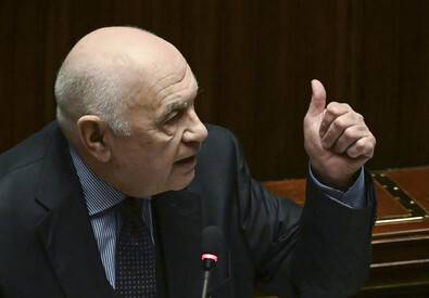 Almasri, governo all’attacco a Camera e Senato. Nordio: “Dall’Aja un pasticcio”. Le opposizioni: “Meloni venga in Aula”