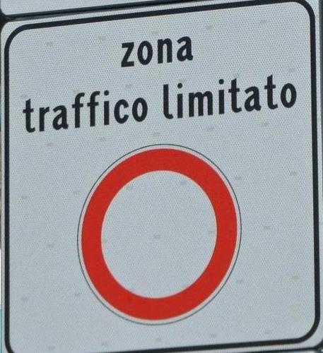 Firenze, scudo verde dal primo aprile. Schmidt lo attacca: “Divide la città dal contado. Giotto e Boccaccio sarebbero tagliati fuori”