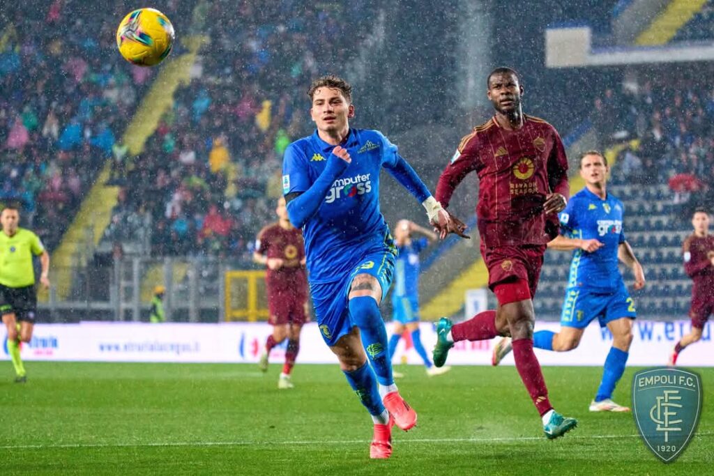 Empoli trafitto al 1′ perde in casa con la Roma: 0-1. Kouamè si mangia occasione clamorosa. Pagelle